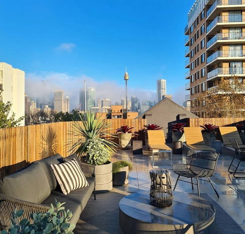 Regents Court - Coogee Beach Accommodation 2