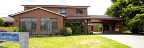 Golden Grain Motor Inn - Coogee Beach Accommodation 0