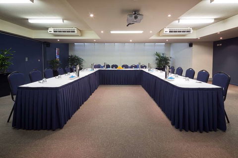 Canberra Parklands Central - Coogee Beach Accommodation 2