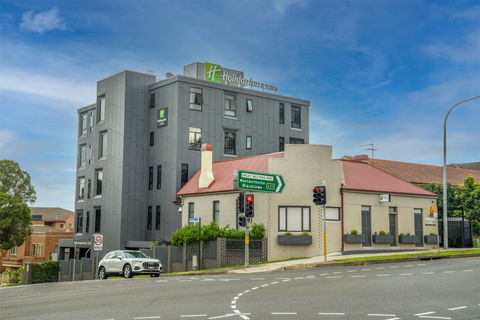 Holiday Inn Stes Parramatta Mar - Coogee Beach Accommodation 0