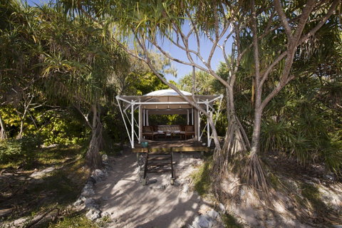 Wilson Island Resort - Coogee Beach Accommodation 1