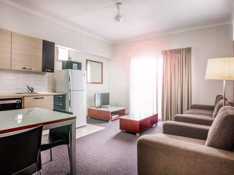 Novotel Darwin Airport Hotel - Coogee Beach Accommodation 2