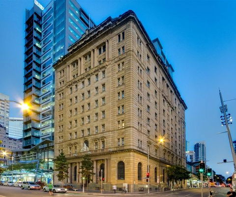 MacArthur Chambers - Coogee Beach Accommodation 0