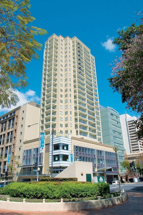Oaks Lexicon Apartment Hotel - Coogee Beach Accommodation 0
