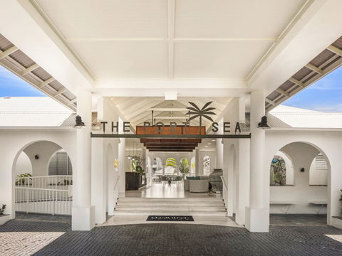 Mantra PortSea - Coogee Beach Accommodation 0