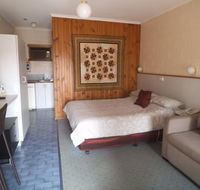 Yarragon Motel - Coogee Beach Accommodation