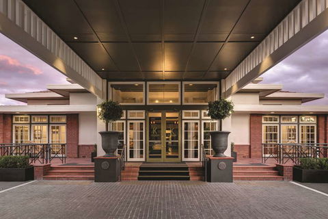 Hotel Kurrajong Canberra - Coogee Beach Accommodation 2
