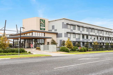Quality Hotel Rules Club Wagga - Coogee Beach Accommodation 2