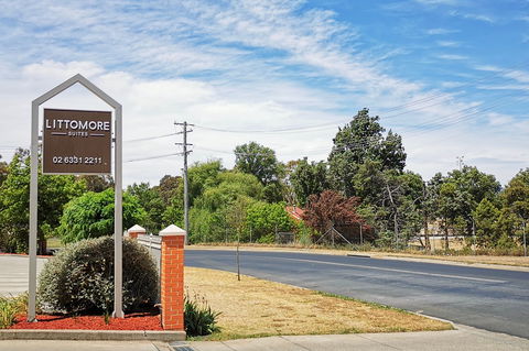 Governor Macquarie Motor Inn - Coogee Beach Accommodation 2