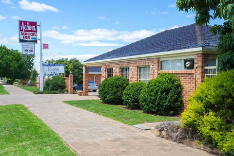 Golden Chain Aalana Motor Inn - Coogee Beach Accommodation 0