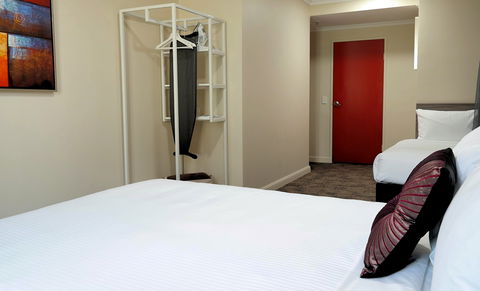 28 Hotel - Coogee Beach Accommodation 0
