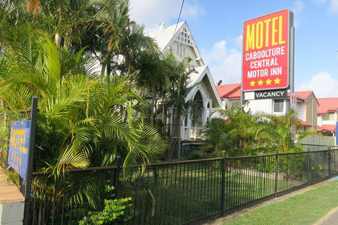 Caboolture Central Motor Inn, SureStay Collection - Coogee Beach Accommodation 1