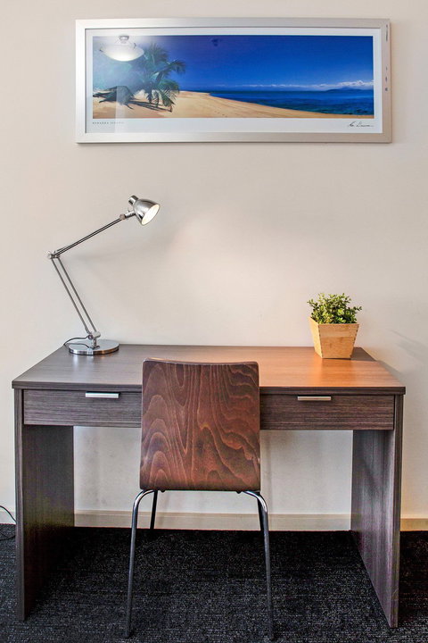 Hume Serviced Apartments - Coogee Beach Accommodation 15