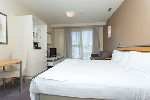 Peppers Seaport Hotel - Coogee Beach Accommodation 5
