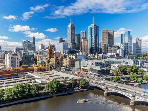 Quay West Suites Melbourne - Coogee Beach Accommodation 0