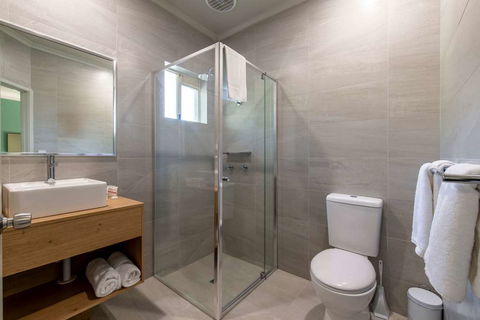 Nightcap At Waterfront Hotel - Coogee Beach Accommodation 1