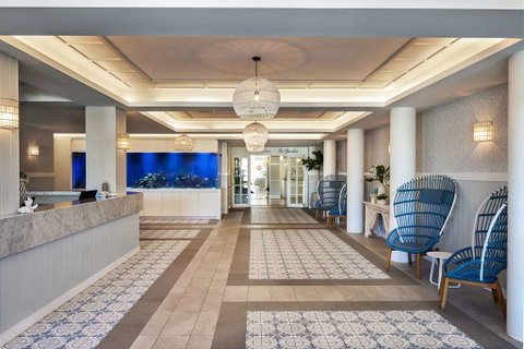 The Beachcomber Hotel & Resort - Coogee Beach Accommodation 1