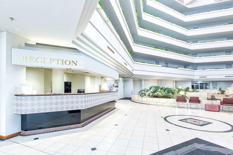 Best Western Plus Hotel Lord Forrest - Coogee Beach Accommodation 2