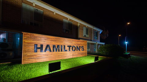 Hamilton's Queanbeyan Motel - Coogee Beach Accommodation 2