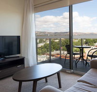 Hume Serviced Apartments - Coogee Beach Accommodation