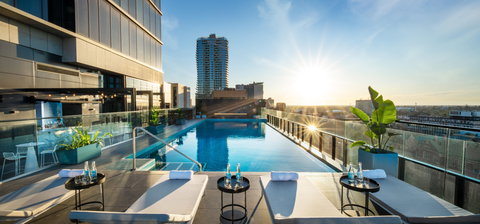 Crowne Plaza Adelaide - Coogee Beach Accommodation 1