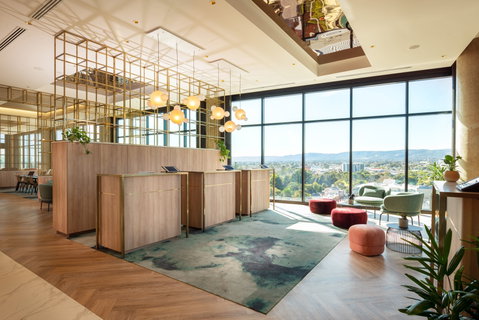 Crowne Plaza Adelaide - Coogee Beach Accommodation 2