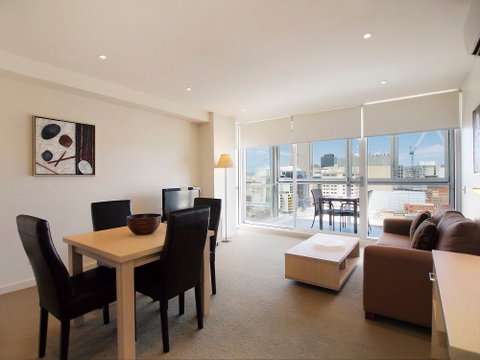 iStay Precinct - Coogee Beach Accommodation 2