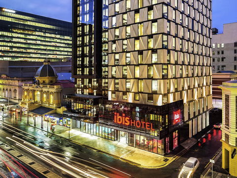 Ibis Adelaide - Coogee Beach Accommodation 0