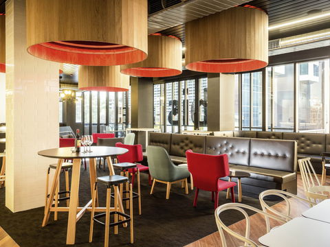 Ibis Adelaide - Coogee Beach Accommodation 2