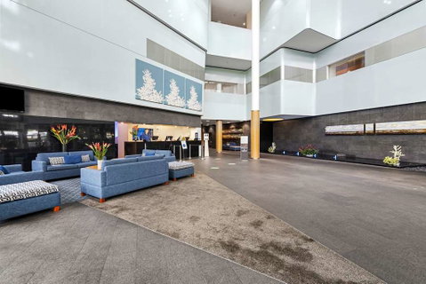 Shangri-La Hotel, The Marina - Coogee Beach Accommodation 2