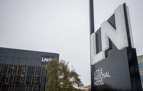 Little National Hotel - Coogee Beach Accommodation 1