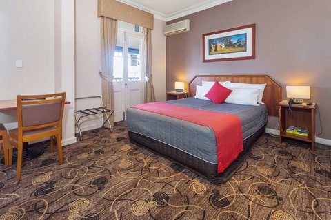 Quality Hotel Bayswater - Coogee Beach Accommodation 1