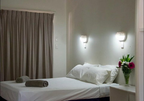 Roebuck Bay Hotel - Coogee Beach Accommodation 1