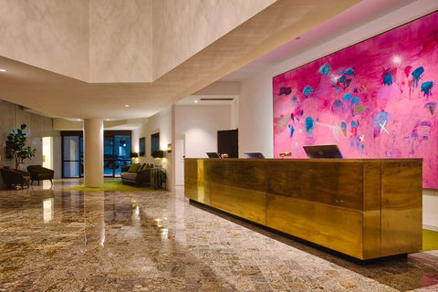 Eatons Hill Hotel - Coogee Beach Accommodation 1