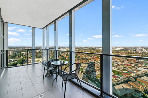 Astra Apartments Parramatta - Skyrise - Coogee Beach Accommodation 1
