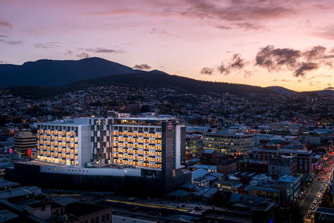 Crowne Plaza Hobart - Coogee Beach Accommodation 0