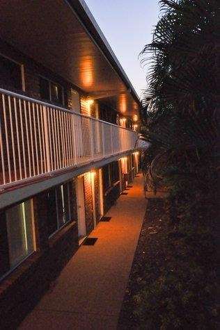 Emerald Maraboon Motor Inn - Coogee Beach Accommodation 2