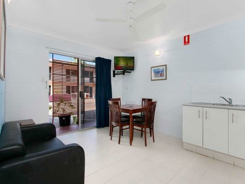 Cairns City Palms - Coogee Beach Accommodation 0