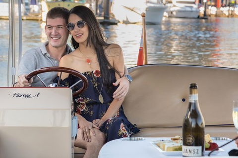 2-Hour Self-Drive Boat Hire On The Yarra River - Coogee Beach Accommodation 5