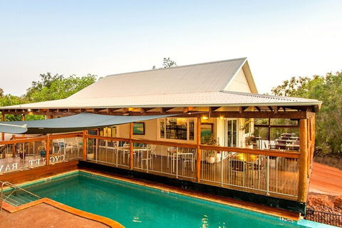 Giant Tides Tour - Cygnet Bay Pearl Farm - Coogee Beach Accommodation 3