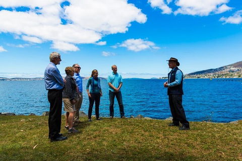 Grand Hobart Walking Tour - Coogee Beach Accommodation 1