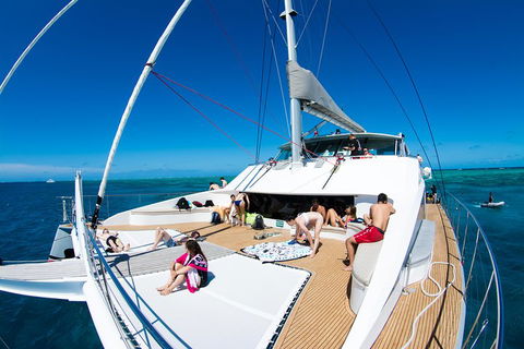 Passions Of Paradise Great Barrier Reef Snorkel And Dive Cruise From Cairns By Luxury Catamaran - Coogee Beach Accommodation 3