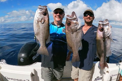 Full Day 9.5 Hour Offshore Fishing Charter - Coogee Beach Accommodation 1