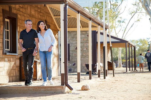 Alice Springs Highlights Tour - Coogee Beach Accommodation 0