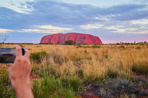 Uluru (Ayers Rock) Sunset With Outback Barbecue Dinner And Star Tour - Coogee Beach Accommodation 0