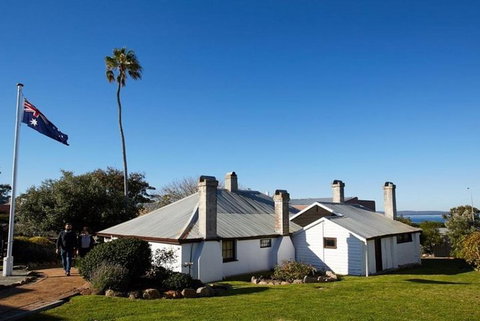Higlights Of Hictoric Albany City: The National ANZAC Centre - Coogee Beach Accommodation 0