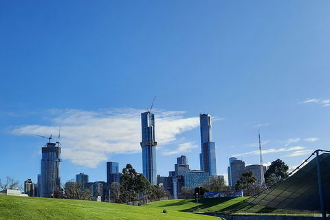 Guided Walking Tour Of Melbourne Yarra River - Coogee Beach Accommodation 2