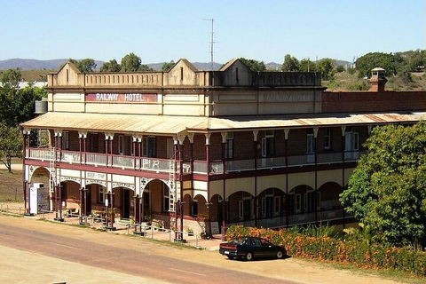 8-Day Outback Experience From Queensland - Coogee Beach Accommodation 2