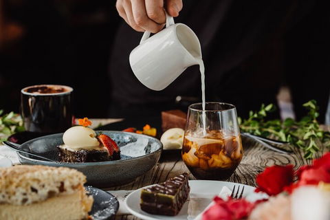 Adelaide Hills Food, Wine, Cheese, & Chocolate - Private Day Tour - Coogee Beach Accommodation 5