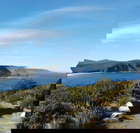 Small-Group Day Trip from Hobart to Bruny Island - Coogee Beach Accommodation